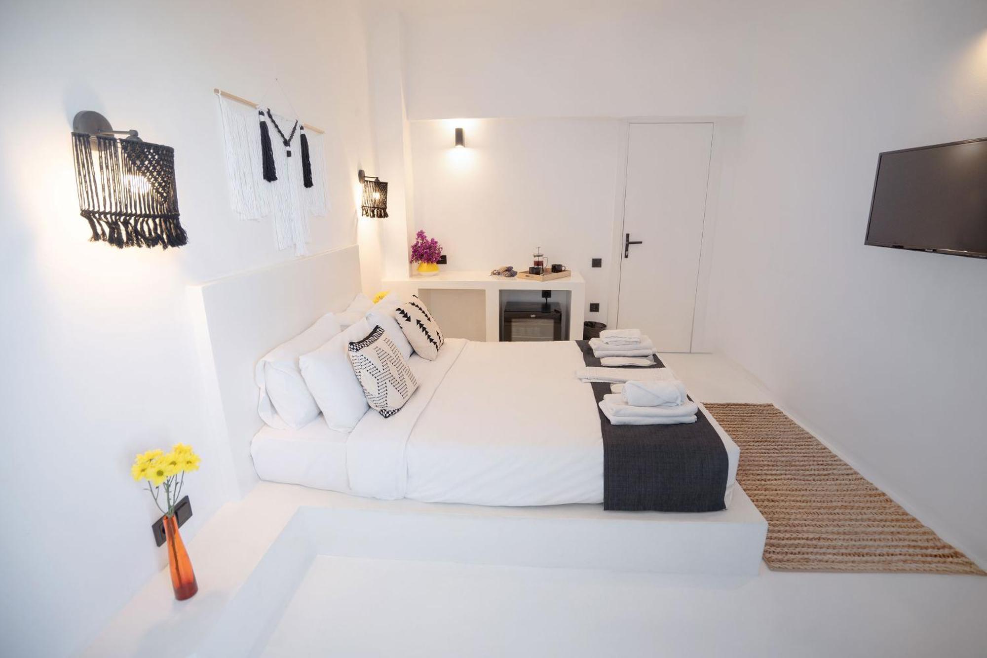 Camlik 87 Hotel Ayvalik Exterior photo