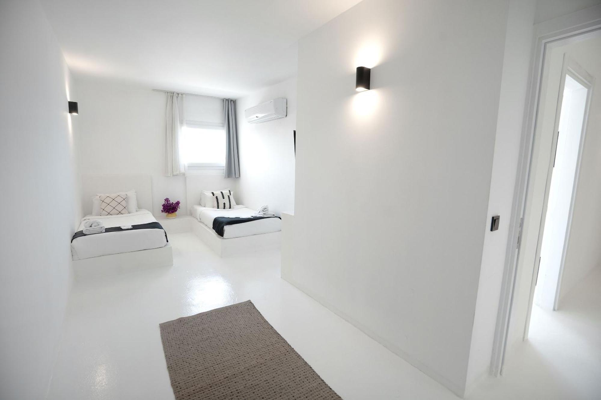Camlik 87 Hotel Ayvalik Exterior photo