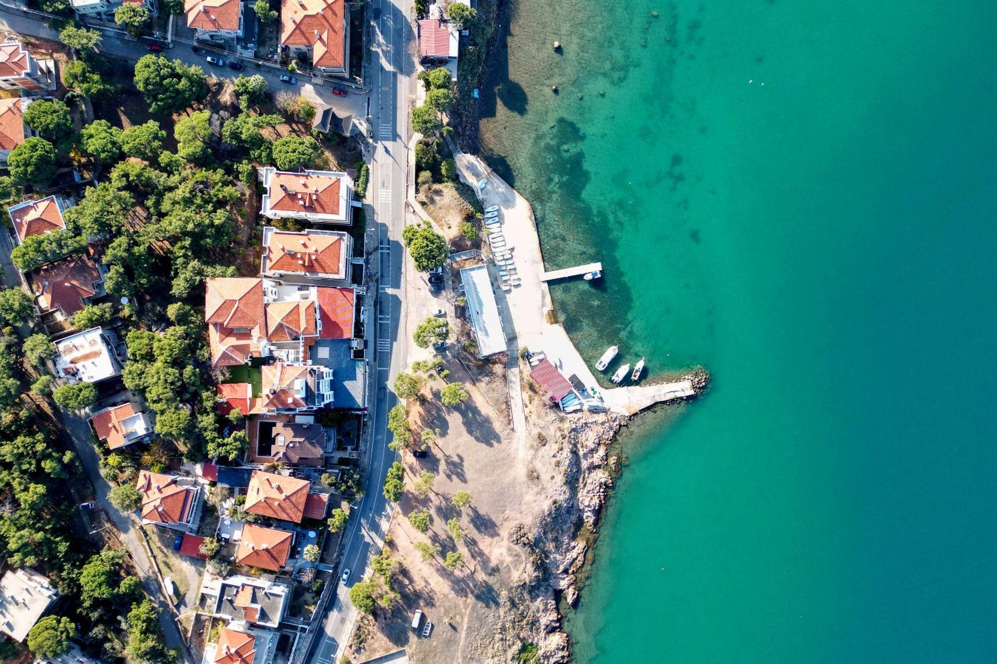 Camlik 87 Hotel Ayvalik Exterior photo