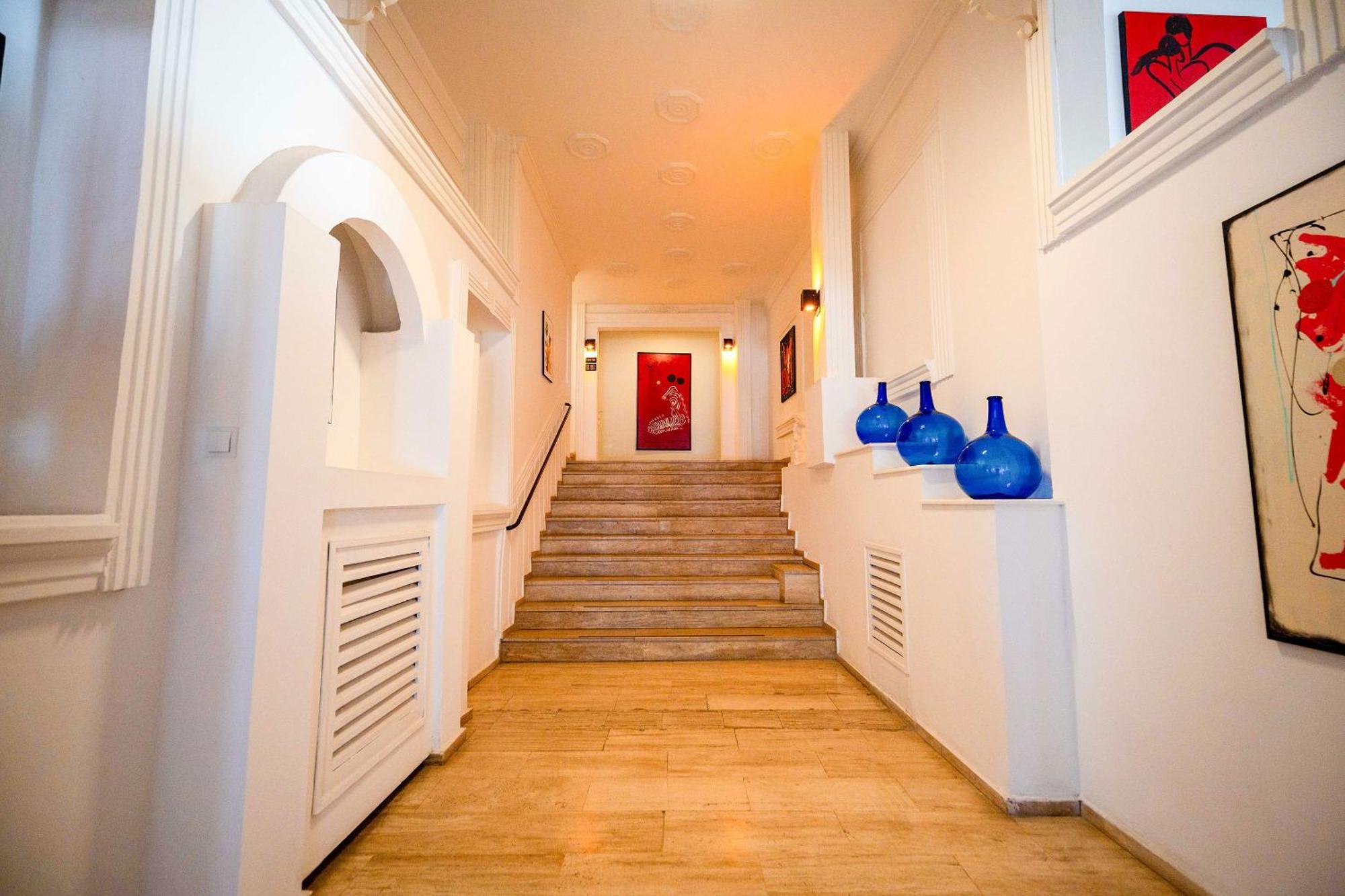 Camlik 87 Hotel Ayvalik Exterior photo